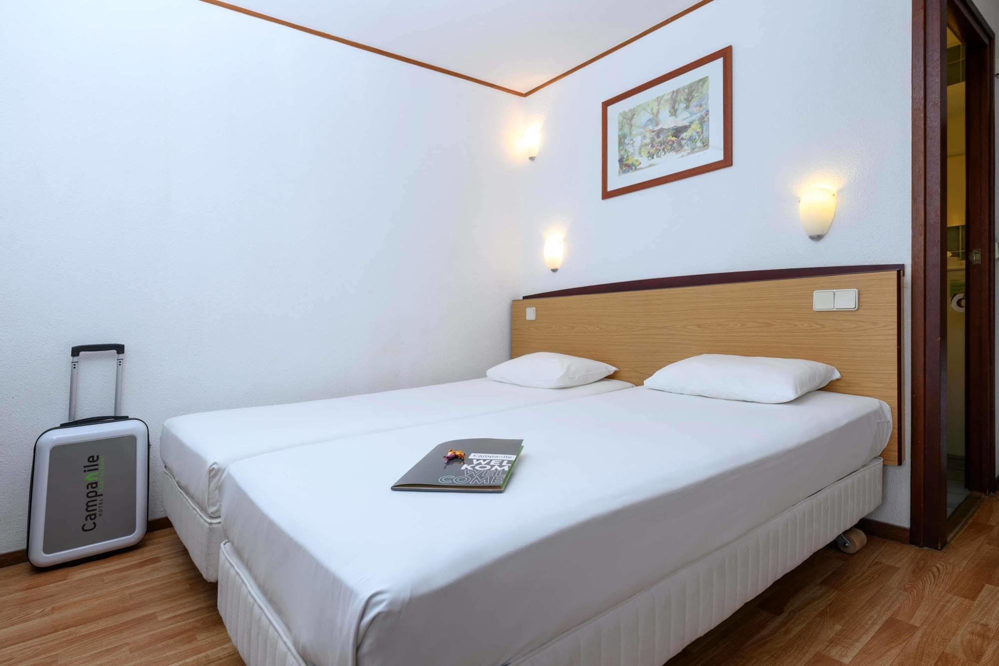 Campanile Hotel & Restaurant Ґорінхем Екстер'єр фото